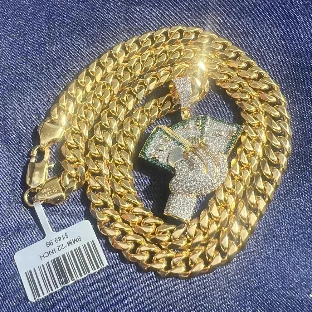 Cuban Necklace W/ “Money in Hand “ pendant